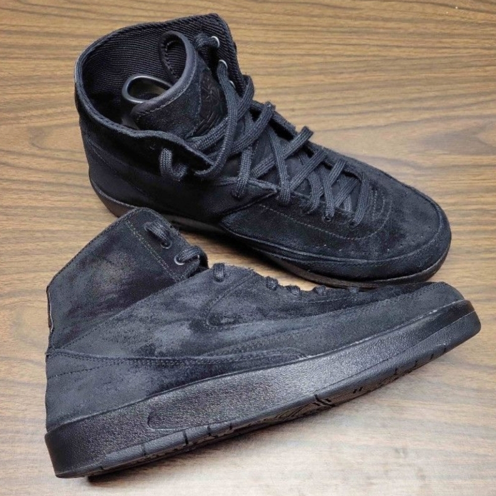 Air Jordan 2 Retro Deconstructed 'Triple Black' EUC